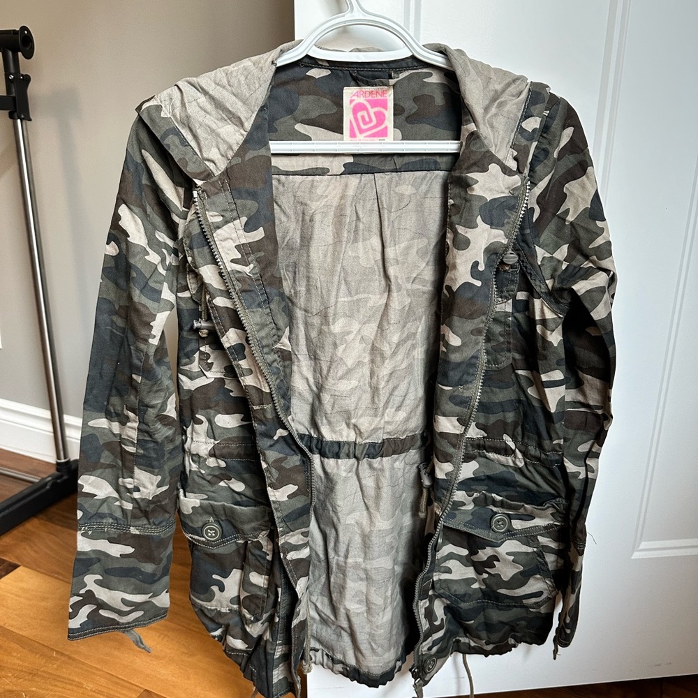 Camouflage Hooded Jacket with Synch-able Waist and Pockets